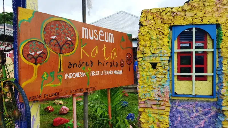 Museum Kata Andrea Hirata 1
